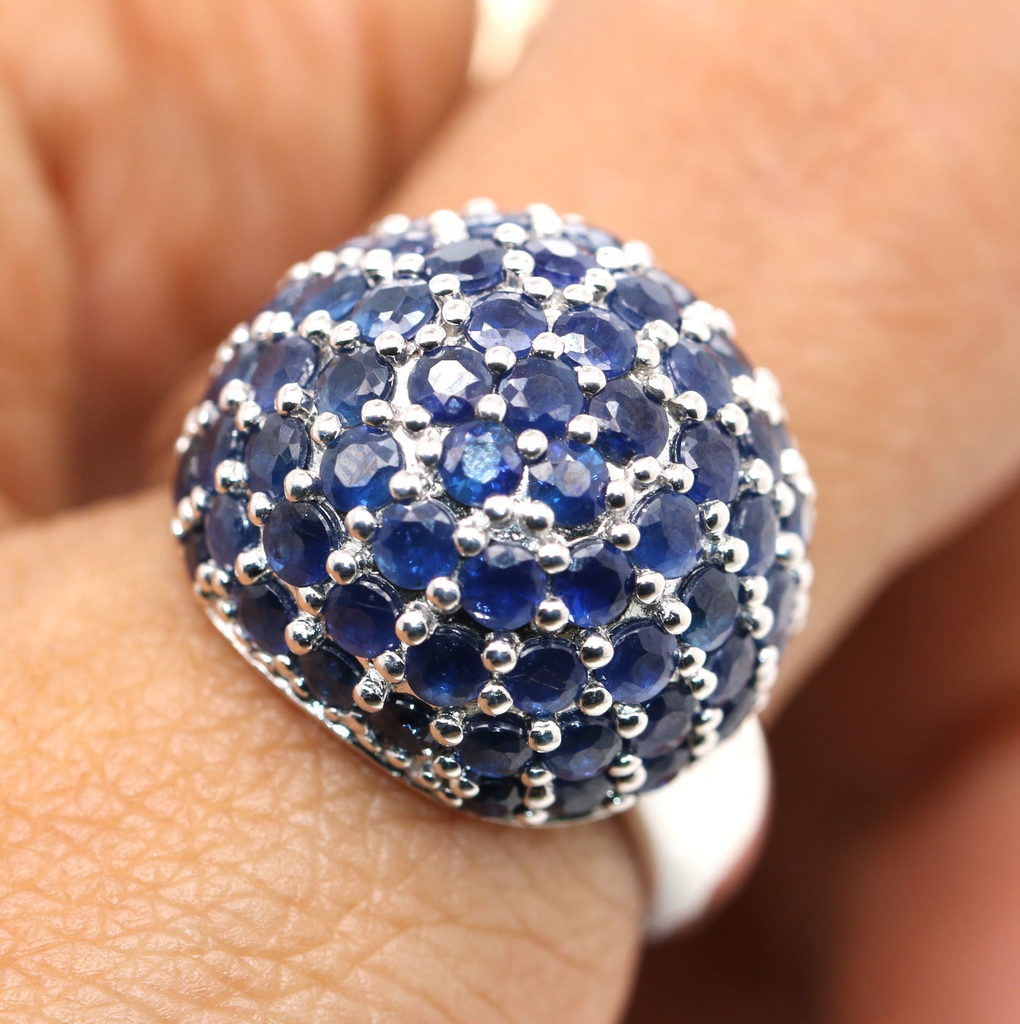 925 SS Blue Sapphire Ring ( 5.78 cts)