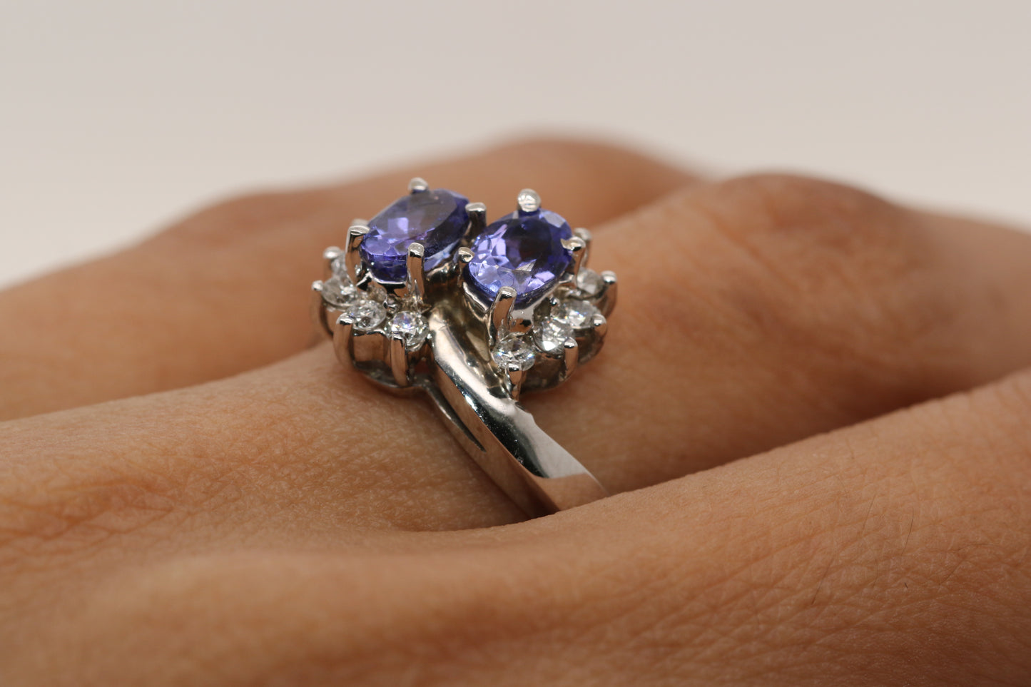 Tanzanite / Diamond White Gold Ring, 1.26 cts