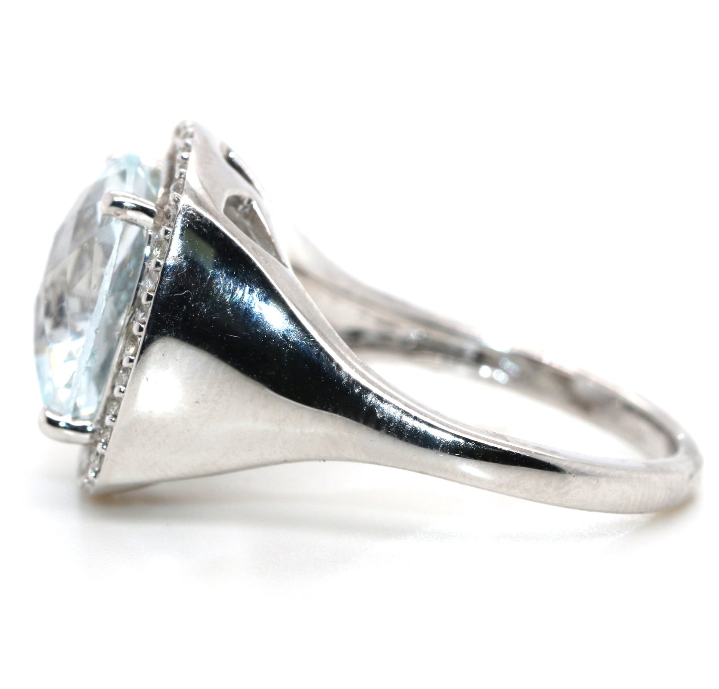 Aquamarine / White Sapphire / Silver Ring, 5.86 cts