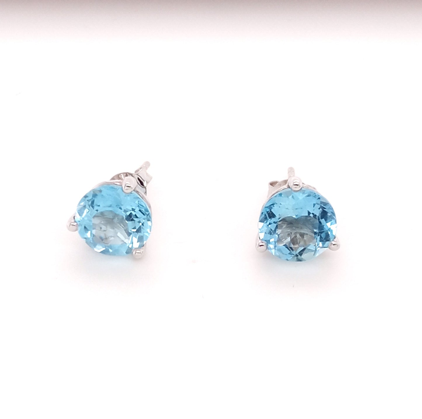 ELEGANT 14K AQUAMARINE ROUND STUD EARRING 8MM, 3.41 CTS